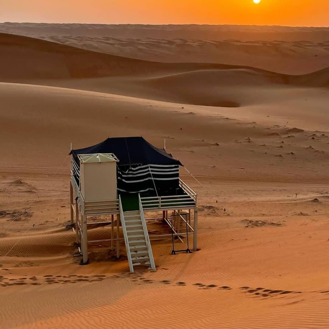 Oman Desert Private Camp Shāhiq Exteriör bild